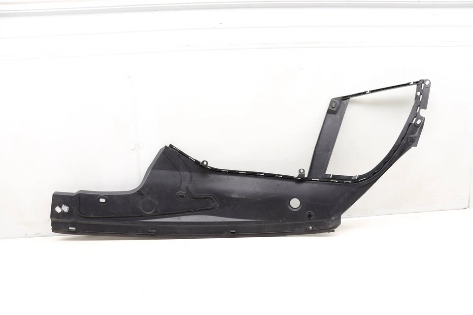 BMW ALPINA B7L XDRIVE 2011-2015 - Panel de cubierta de bahía del motor izquierdo 7019801 Foto 2 de 4