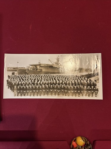 US Navy Photograph of Aircraft Carrier  USS Belleau Wood, Crew 1946 RARE