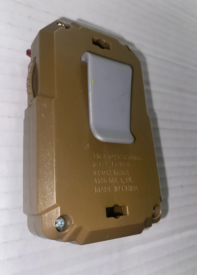 Decodificador DC Justice League Batman SOLO con clip para cinturón 2017 Mattel pieza de juguete utilería Foto 3 de 4