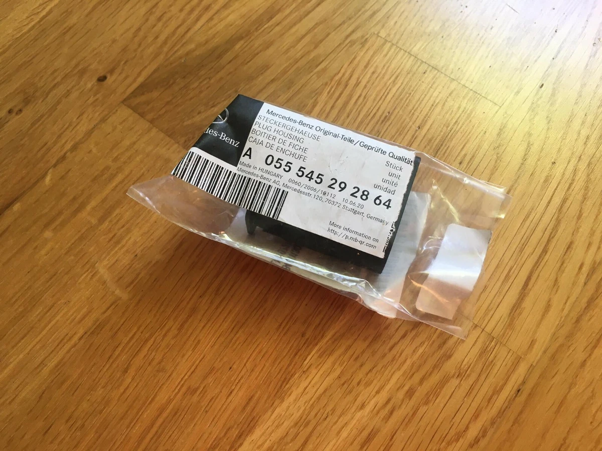 Mercedes-Benz Plug Housing A 055 545 29 28 64 Genuine OEM 