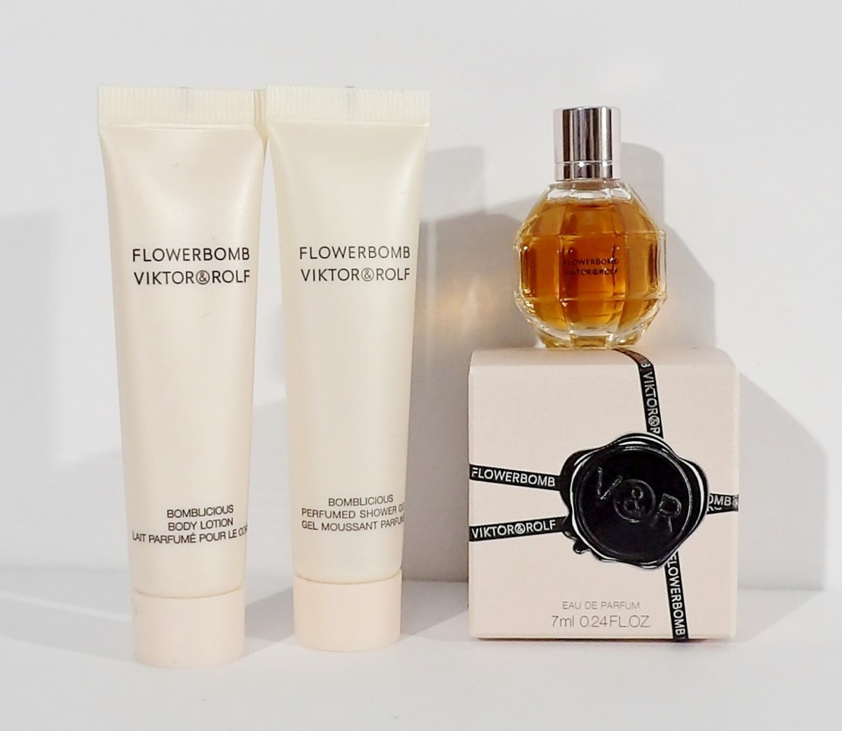 New Viktor Rolf FLOWERBOMB Mini Set Edp, Lotion