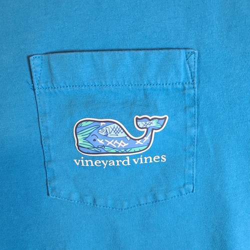 Vineyard Vines T-shirt Men's Size Medium Blue Whale Graphic Crew Pocket (1V0888) - Picture 3 of 13
