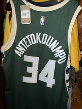 Nike Milwaukee Bucks Giannis Antetokounmpo 34 Swingman Jersey XXL