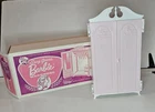 Vintage Barbie Suzy Goose Wardrobe Closet PINK In Box