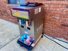 2020 Taylor 432-27 2 Flavor Frozen Beverage Freezer Slushie 208/230V