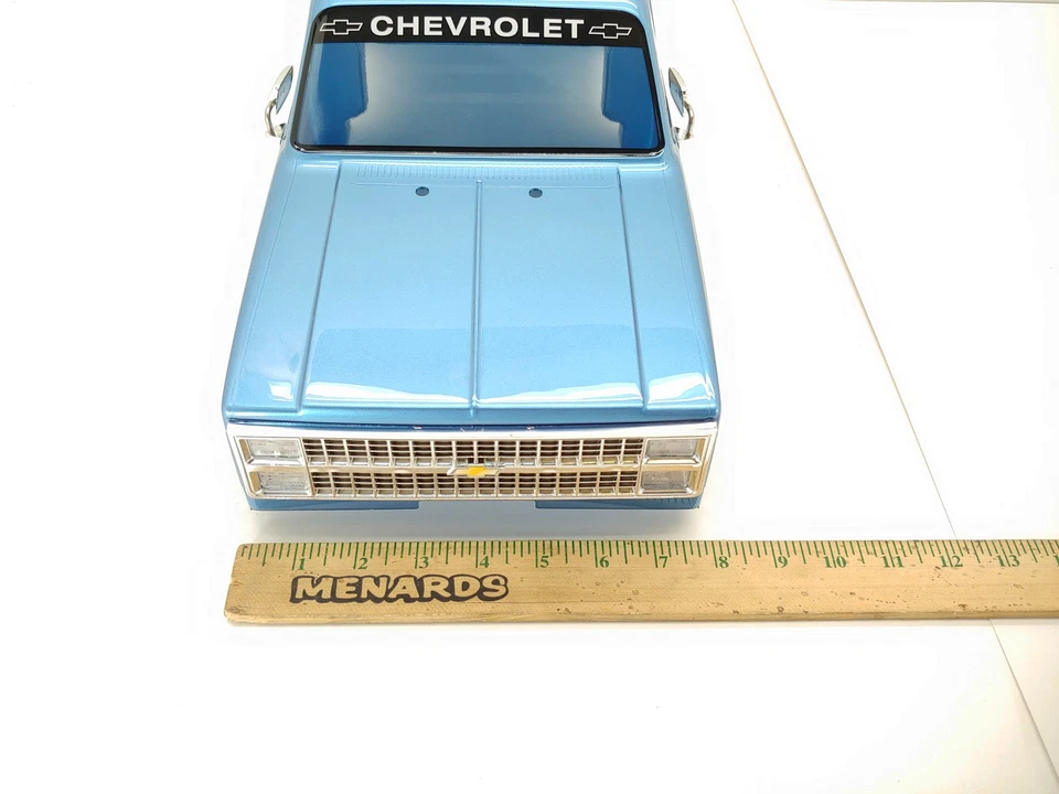 RARE SPECIAL EDITION Proline Axial SCX10 III 1982 Chevy K-10 Blue Body Crawler N - Image 2 of 4