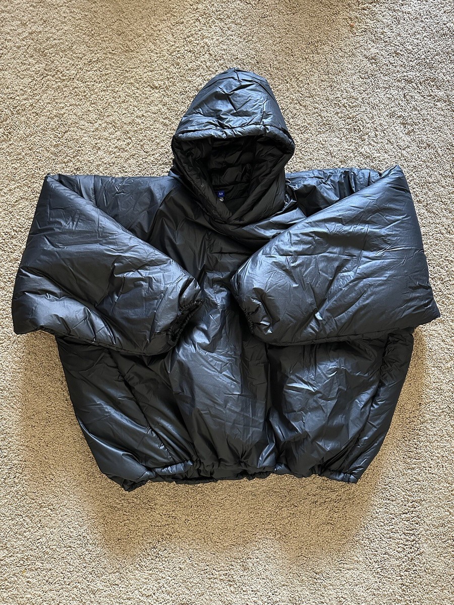 Size Large - Yeezy Gap Balenciaga Padded Anorak Hoodie Black Size Large - Yeezy Gap Balenciaga Padded Anorak Hoodie Black