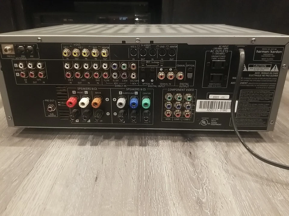 harman kardon AVR 140 6.1 Channel Home Theater Reciever - Image 4 of 4