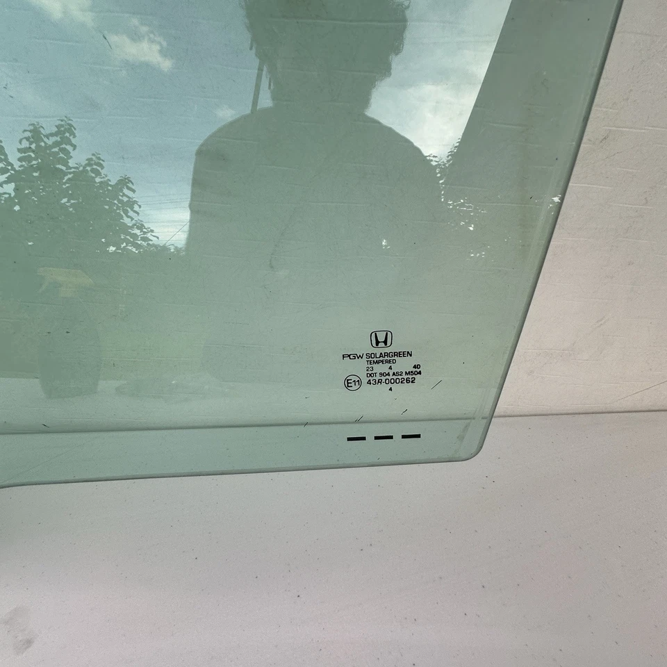 Honda Accord 2013-2017 sedán puerta delantera izquierda del conductor vidrio ORM USADO Foto 3 de 4