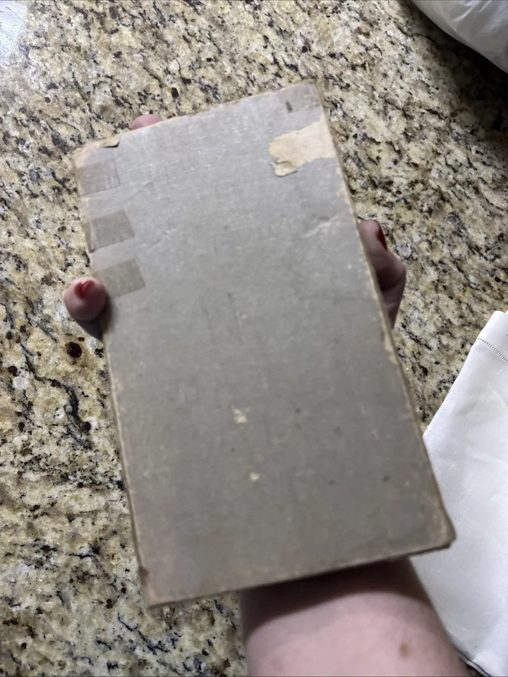 Catalin Crisloid Top Grade Dominoes Bakelite Game Set Green Complete With Box - Image 3 of 4