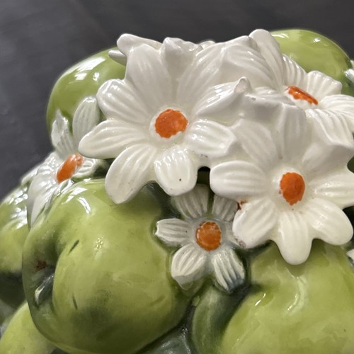 Vintage 1967 Inarco E 2862 Japan Green Apple and Daisy Lidded Dish Chipped - Picture 10 of 24
