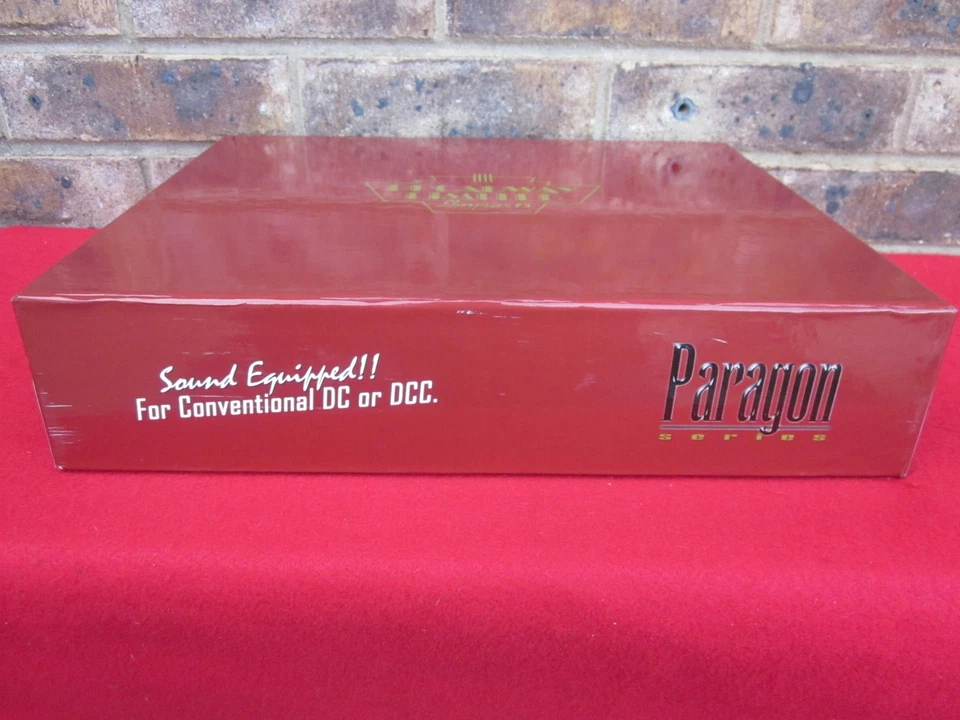 Broadway Limited Paragon Locomotive #8 AT&SF 2-10-2 PTD & LETTERED #3877 HO NEW - Image 3 of 4