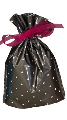 x Gift Mate Drawstring Gift Bags with Tags Polka Dot Black