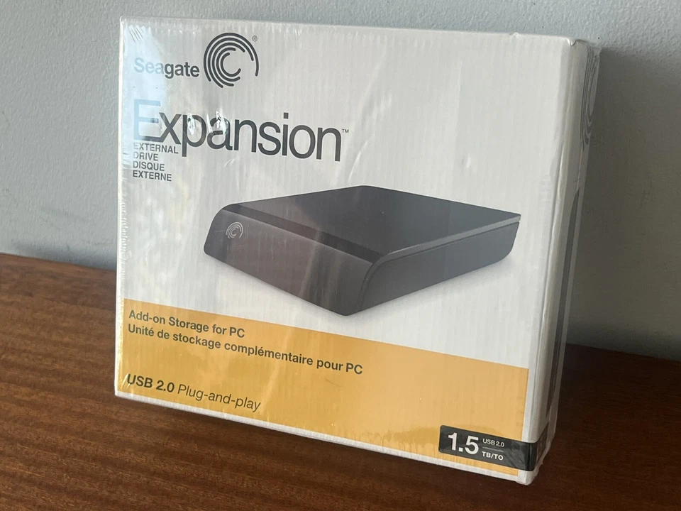 BRAND NEW Seagate 1.5TB USB 2.0 External Hard Drive ST315005EXA101-RK - Image 2 of 4