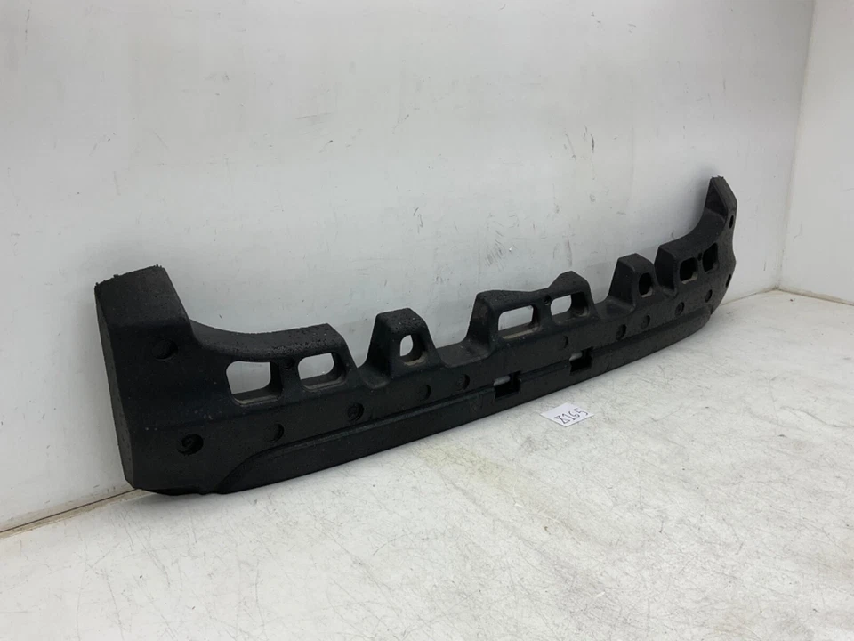 2003 2004 2005 2006 2007 2008 Toyota Matrix Rear Bumper Impact Bar Absorber OEM - Image 2 of 4