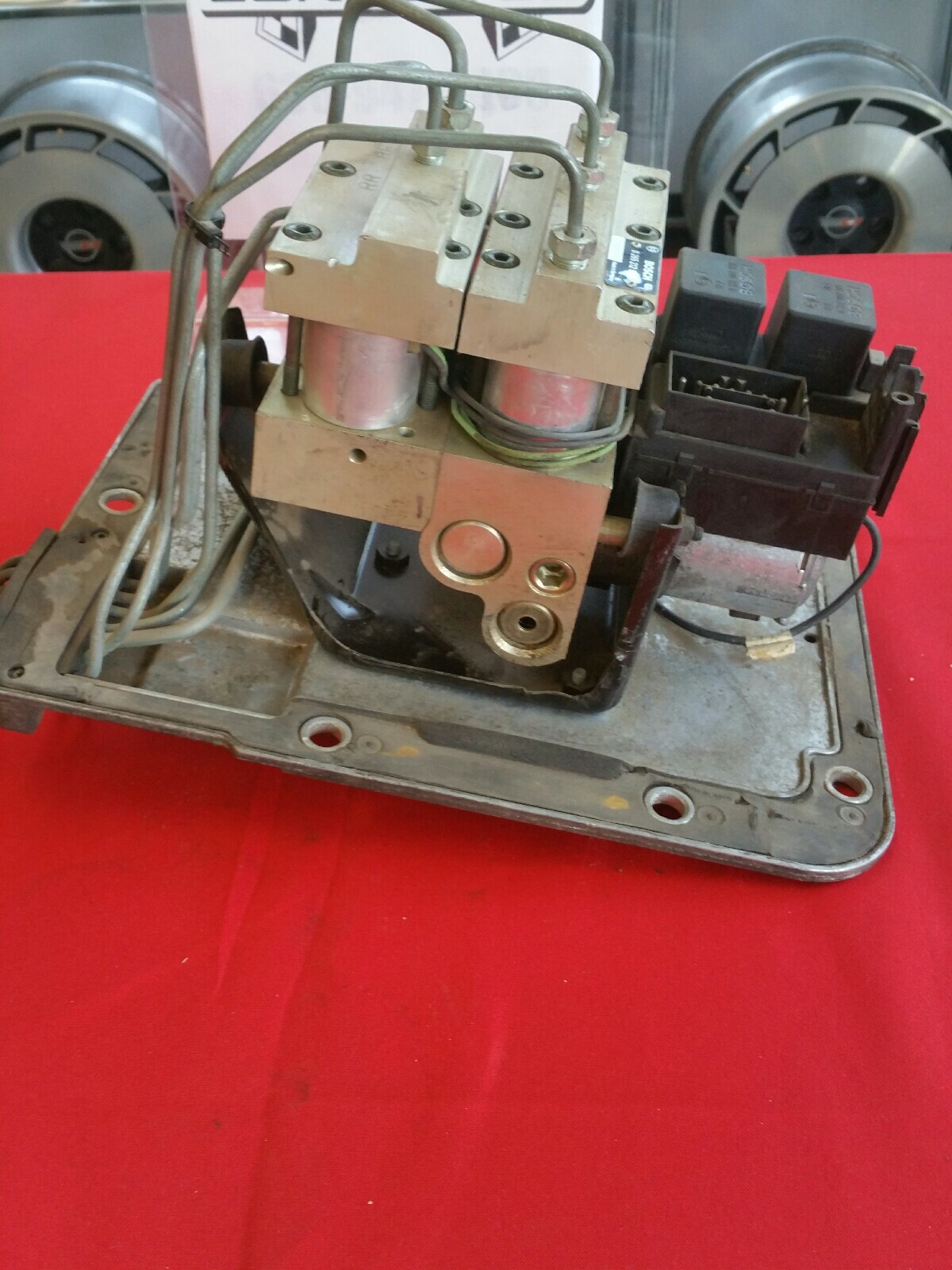 19921993 (C4) Corvette AntiLock Brake [ABS] Pump Assembly eBay