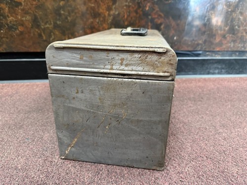 Vintage Craftsman Sears 6500 Metal Tool Box with Tray, Ships Free - Picture 8 of 20