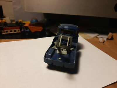 Camion De Police Solido échelle 1:50 - Modèle Saviem, Couleur Rouge, Occasion, Miniature De Collection