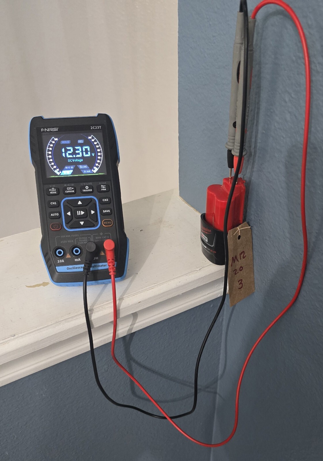 Milwaukee M12 Lithium-Ion 2.0 Battery - Red (48-11-2420)