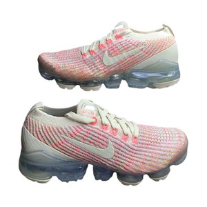 nike air vapormax flyknit 3 size 9