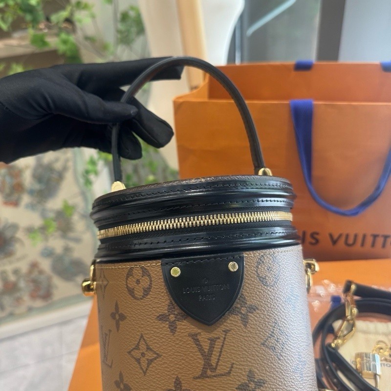 Louis Vuitton Reverse Monogram reverse Monogram c… - image 7