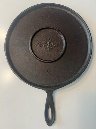 Griswold’s Erie #8 Diamond Logo Cast Iron Griddle