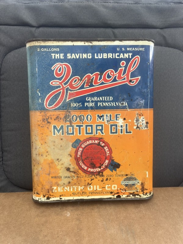 Motor Oil Can 2 Gallon Vintage Zenith Co.  Metal Can Rare Old Tin Pennsylvania