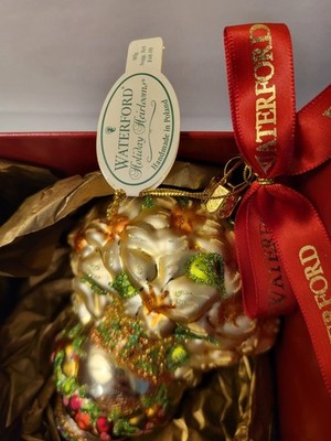 Waterford Holiday Heirlooms Georgian Vase Ornament 