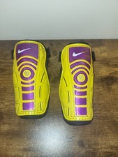 Nike T90 Shin Pads Guards Total 90s Yellow Black Small Youth Rare Retro Y2K 00s