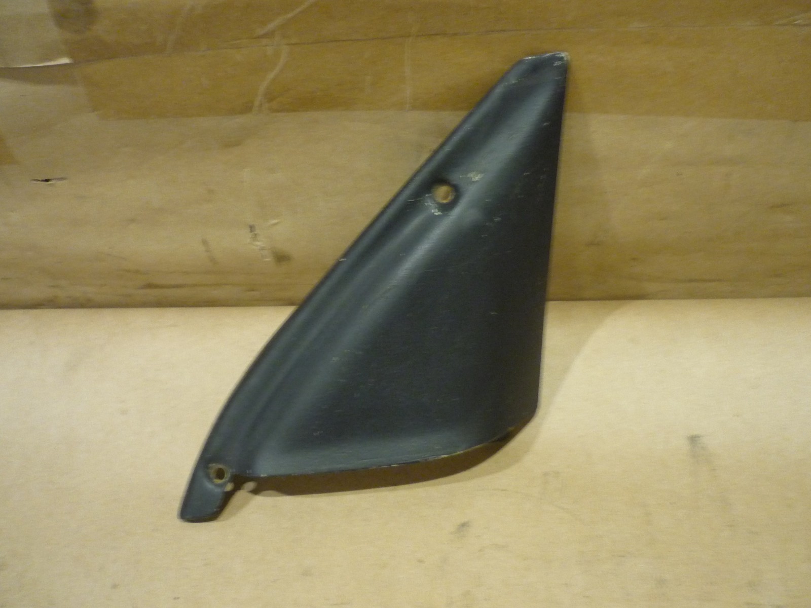 Ferrari 355 - RH  Door Inner Mirror Plate- P/N 64322000