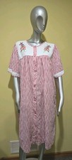 Vintage Coffee Time. Floral Midi Snap-Down Housedress/Robe Muumuu Pink X-Large