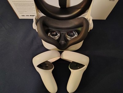 Meta Oculus Quest 2 128GB Standalone VR Headset - White - Halo headstrap