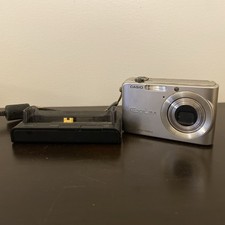 Casio EXILIM ZOOM EX-Z1000 10.1MP Digital Camera - Silver Tested Works W Charger