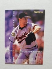 Mike Mussina 1995 Fleer #15 Baltimore Orioles Baseball Card
