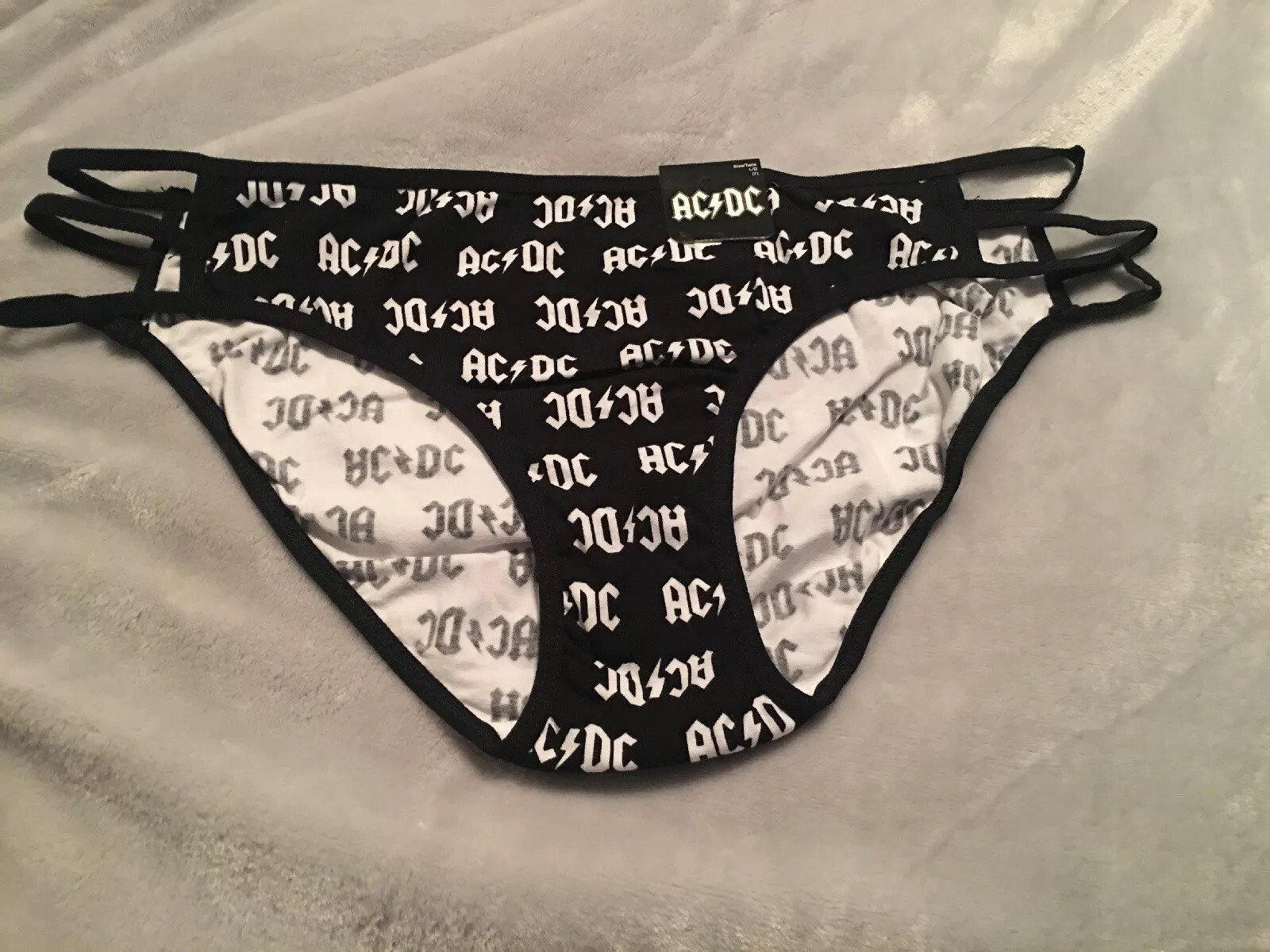 Picture 1 of 2