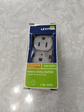 Leviton Gray Heavy Duty Outlet 15A-125V No. 5252 5-15R Professional
