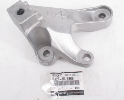Genuine OEM Mazda B32T-39-080B Side Engine Mount 2004-2009 Mazda 3