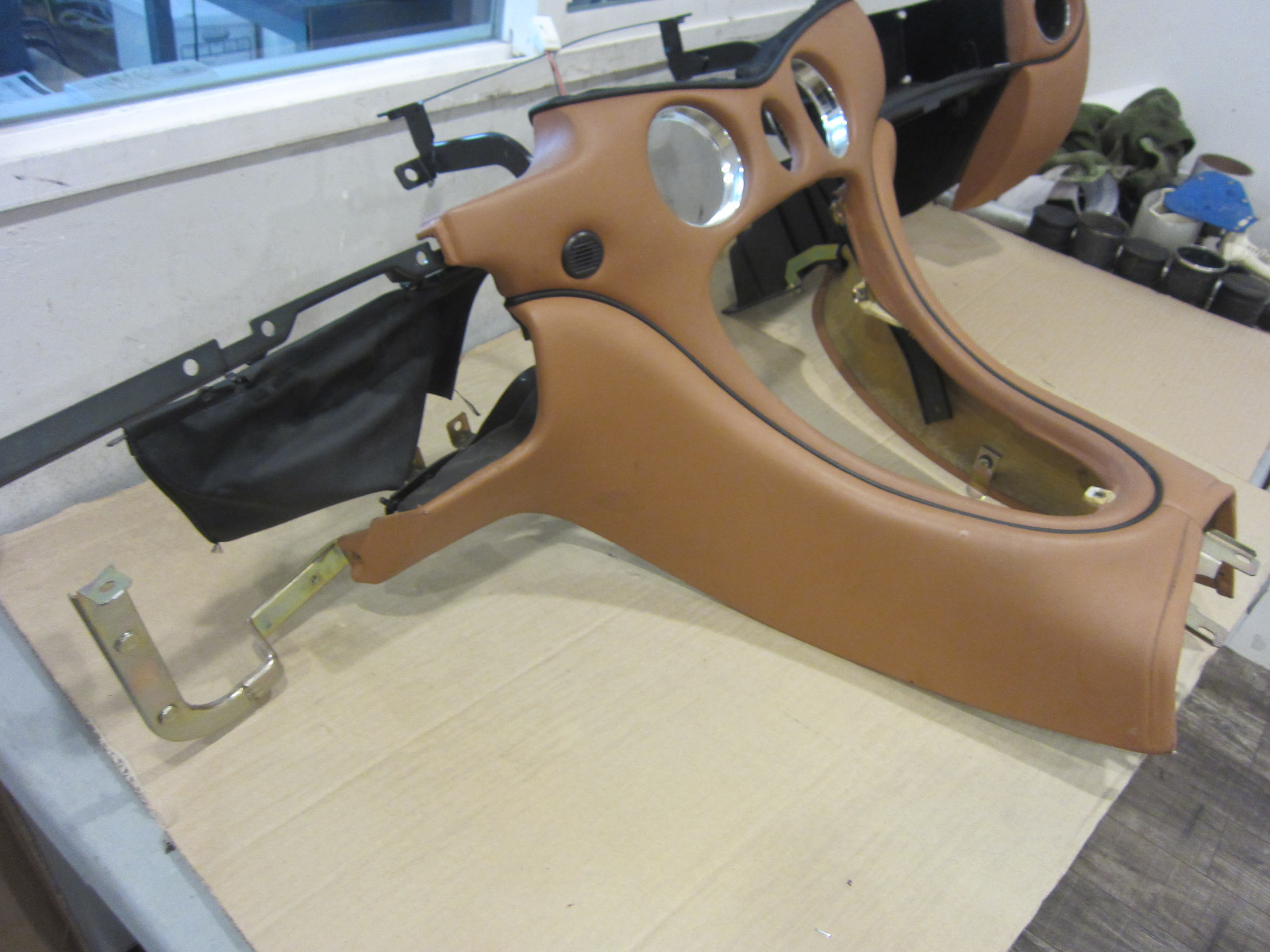 Maserati  4200 - Lower  Dashboard -Tan - Incomplete - P/N 66695400