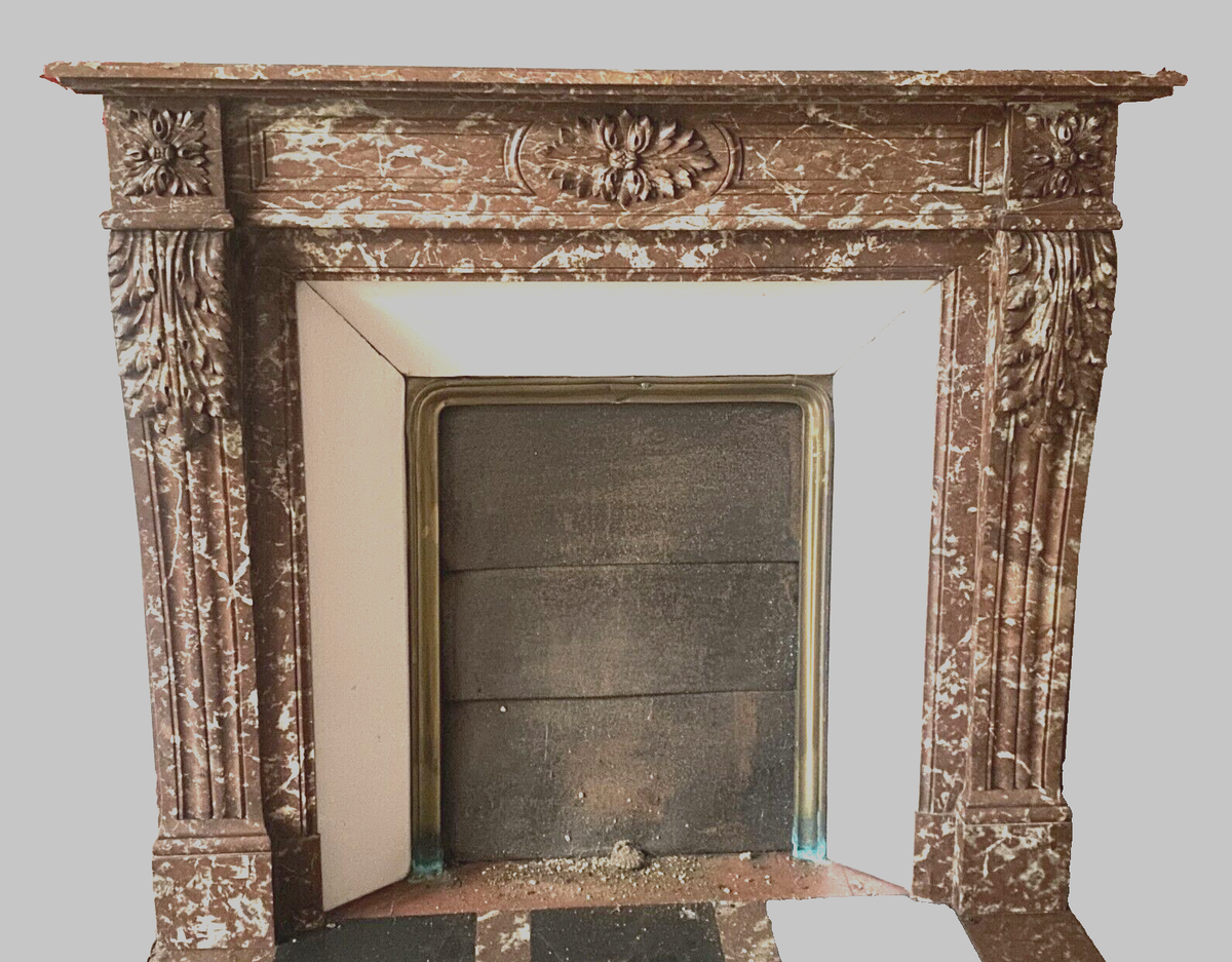 Double cornice Louis XIV fireplace - Labrouche Antiquaire de matériaux