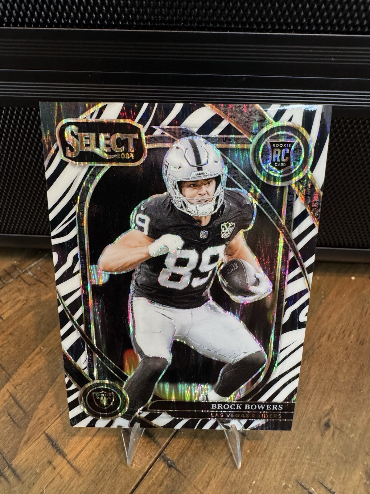 2024 Panini Select - Brock Bowers Club Level Zebra RC #222