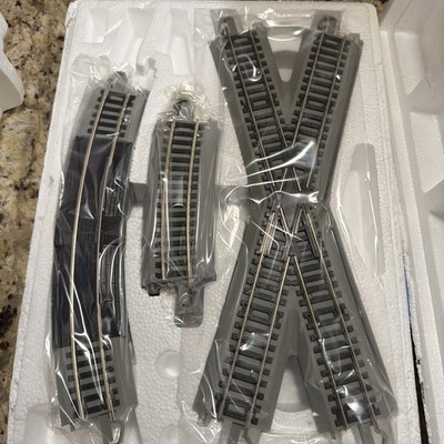 6 pc HO Hawthorne Village EZ-Model Train Track ''X,'' Curve, 4 Short Curved 