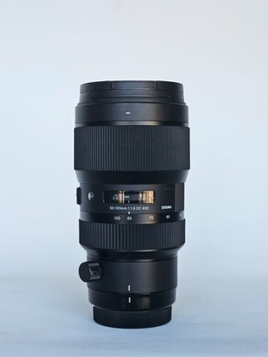 Sigma 50-100mm F/1.8 DC HSM Art lens for Canon, EXCELLENT