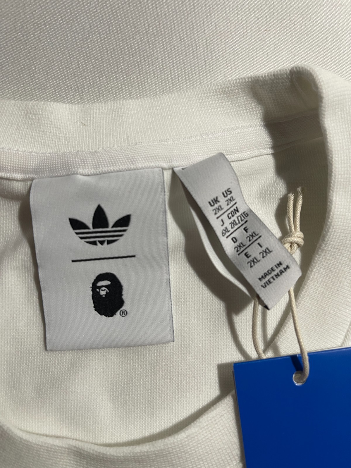 Adidas Originals x A Bathing Ape (BAPE) Trefoil Logo T-Shirt – White – Men’s 2XL thumbnail 3