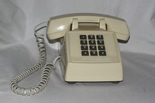 AT T 2500MM GJ ivory touch tone desk telephone Made in USA TESTED WORKING
