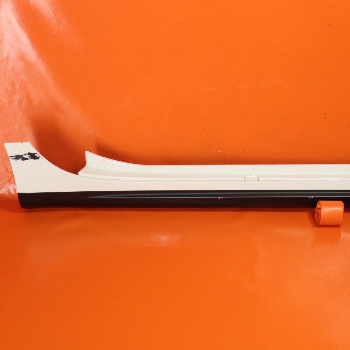 MASERATI GHIBLI ROCKER MOLDING RIGHT PASSENGER 2014 2015 2016 2017 670010791 OEM