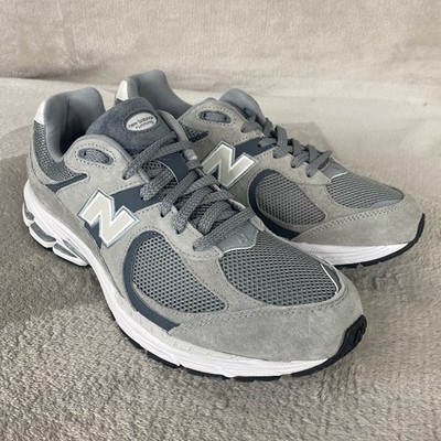 New Balance 2002R Shoes Mens Size 10.5 Gray White Suede Running Sneakers NEW