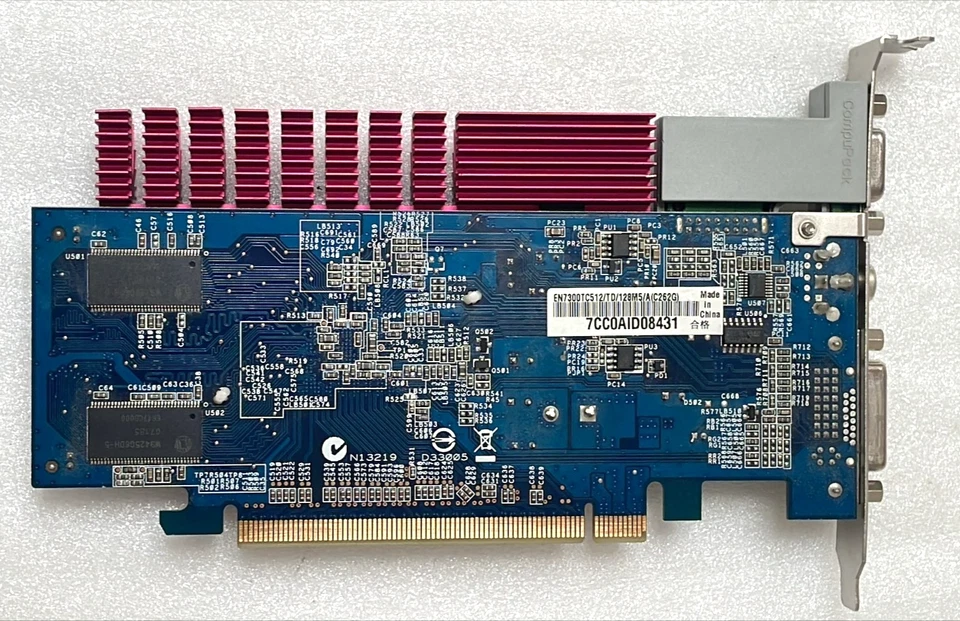 Asus Nvidia GeForce 7300TC 128MB DDR2 PCIe DVI VGA Graphics Video Card - Image 2 of 4