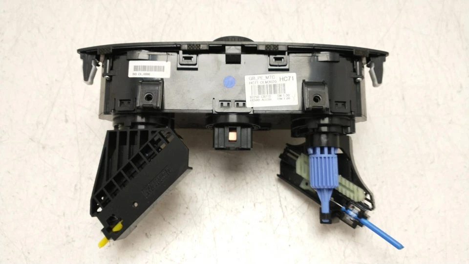 HYUNDAI I20 HEATER AC CLIMATE CONTROLS 97250C8710RDR 18-20 - Image 2 of 4