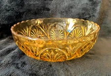 Vtg. Medallion Honey Gold 8" Serving Bowl by Anchor Hocking...Discontinued!