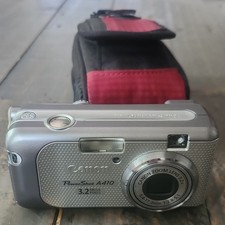 Canon PowerShot A410 3.2MP Point  Shoot Camera Silver 3.2x Zoom Case